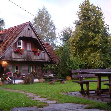 Wirtshaus Jagawirt Hotell Sommereben Exteriör bild